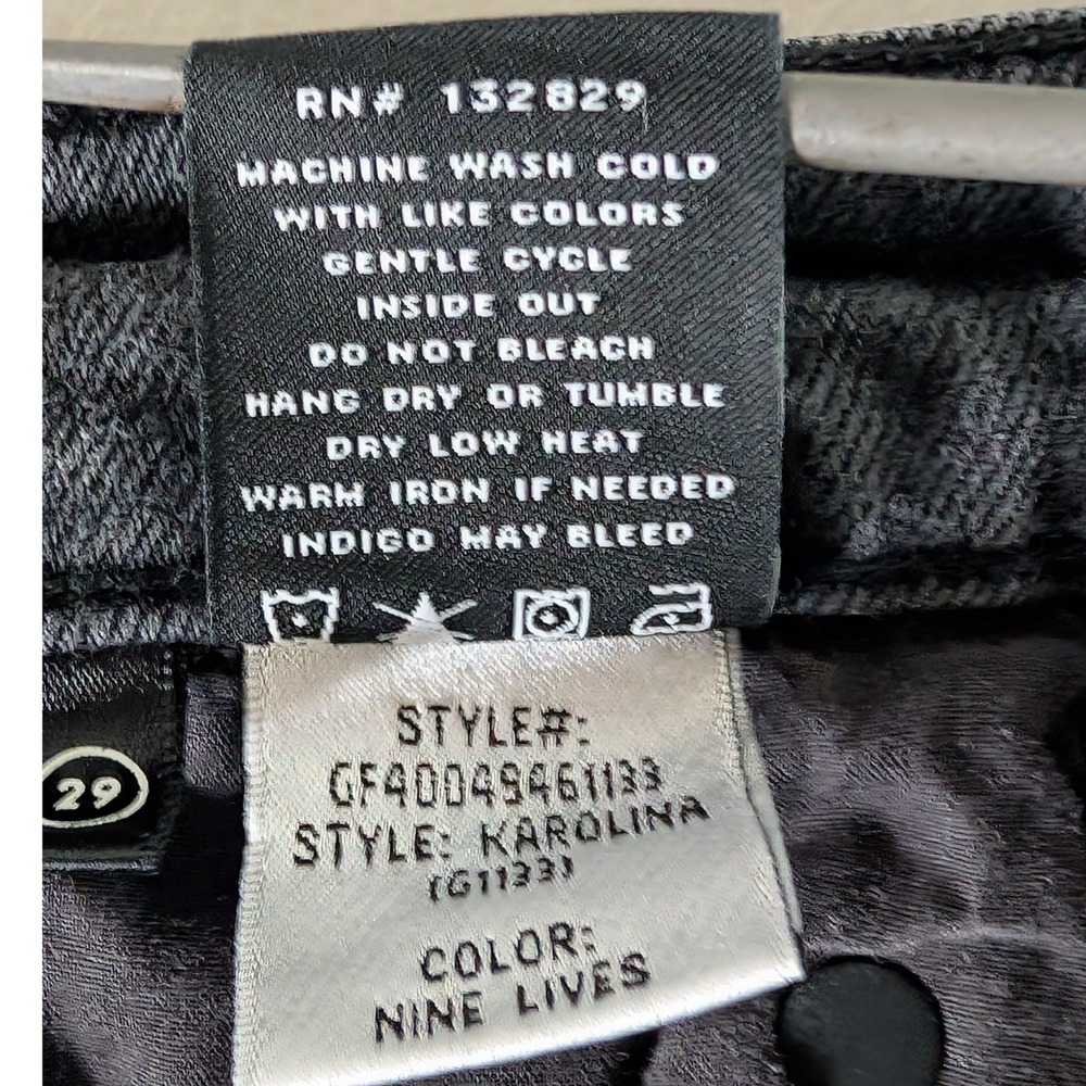 GRLFRND Karolina Button Fly Jeans In Nine Lives Wash Charcoal Womens 29‎ - Picture 13 of 14